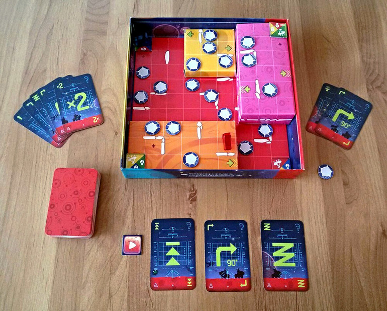 Игрок выложил алгоритм из трёх карт